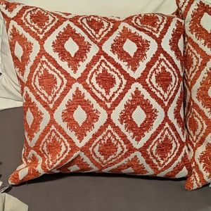 Throw Pillows